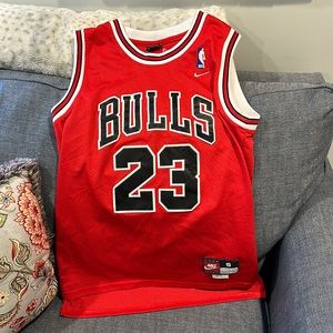 Michael Jordan Retro Bulls Nike Jersey